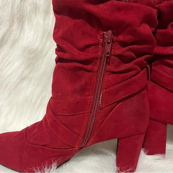 Stylish Red Suede Women's Boots - Picture 5 of 9